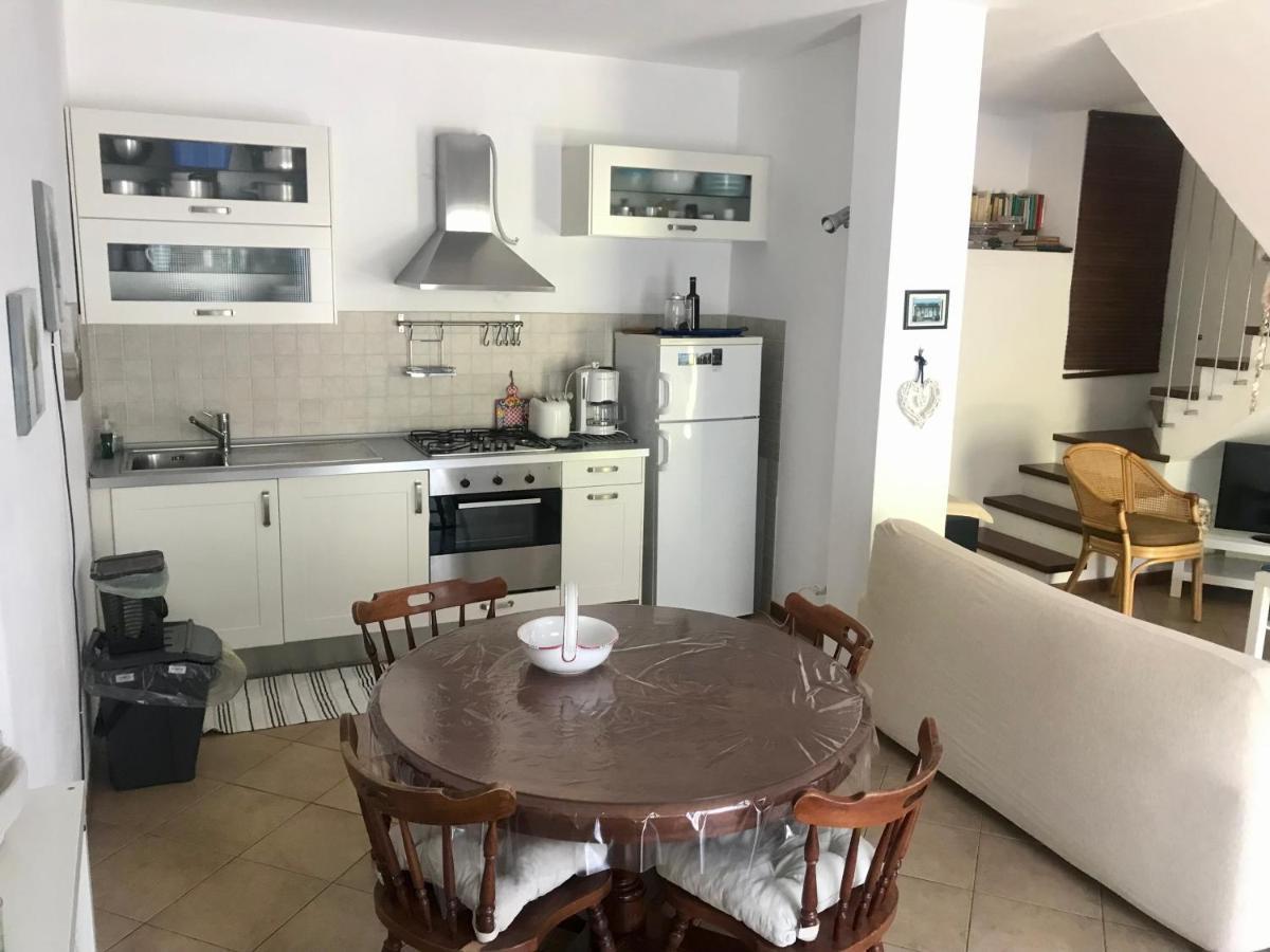 ססטרי לבאנטה Villa Giovanna Apt A מראה חיצוני תמונה